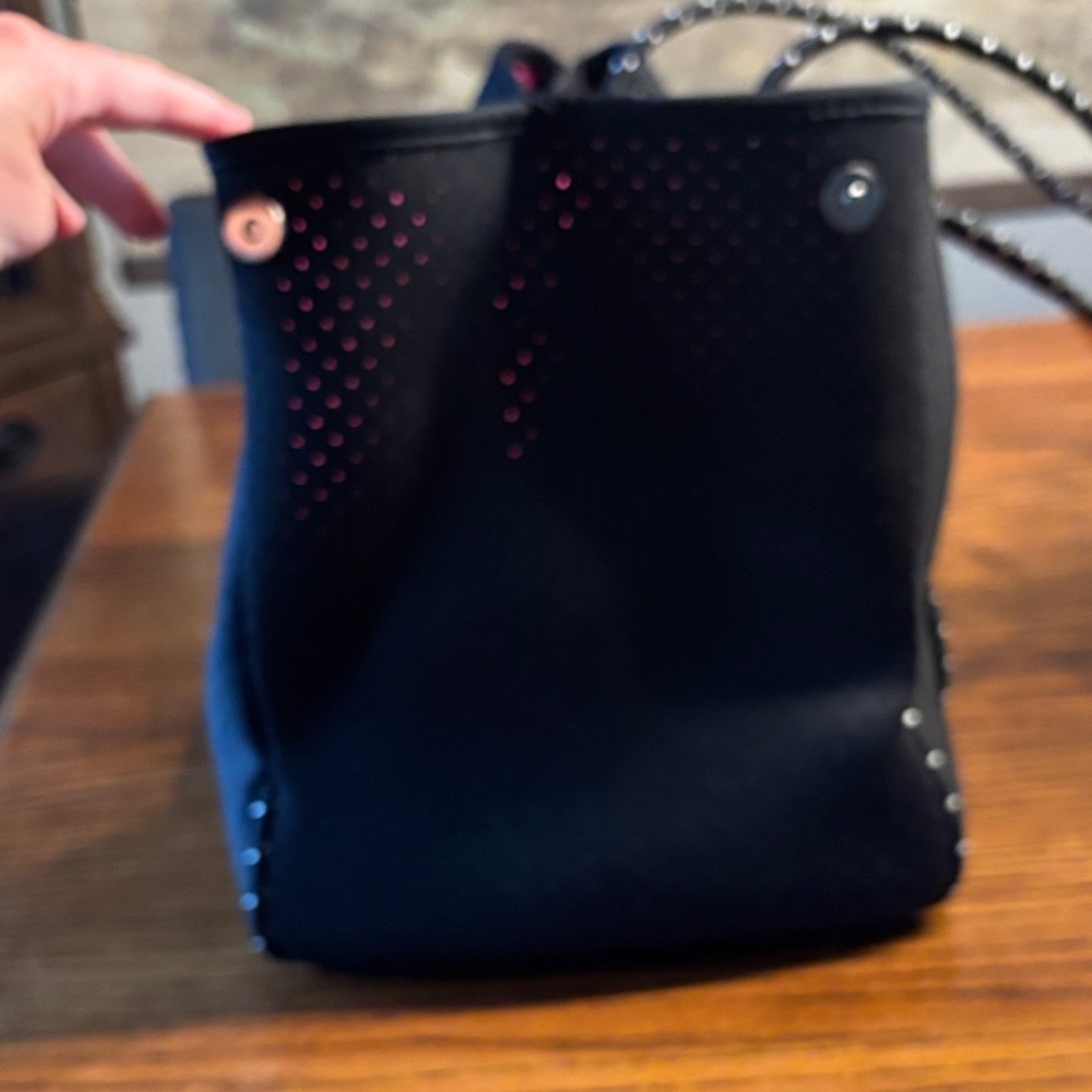 Parker & Hyde Black and Pink Tote Bag - Picture 7 of 12